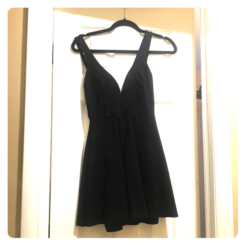 Lulus little black dress